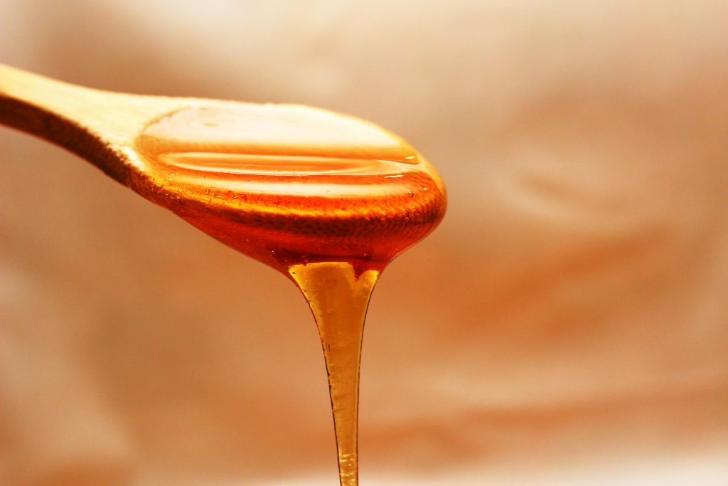 Buy raw honey online – enjoy natural benefits with Organicajoy’s premium honey!