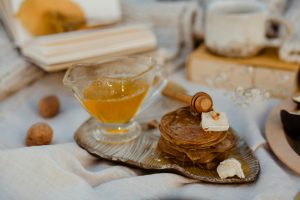 Cook and bake delicious recipes with natural organic honey from Organicajoy!